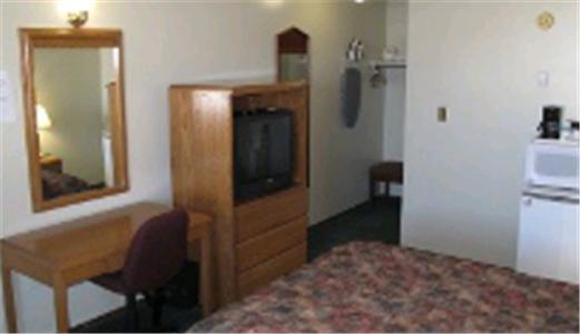 Hilltop Motor Inn Elk Point Bagian luar foto